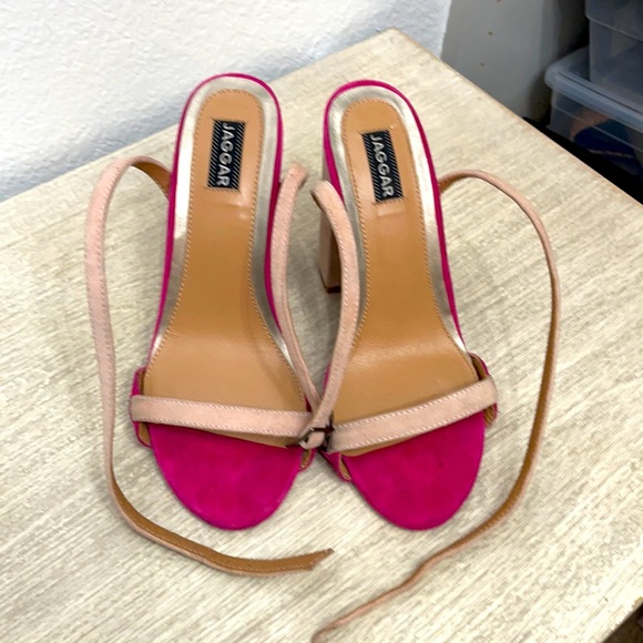 JAGGAR Suede Heels - Picture 5 of 7